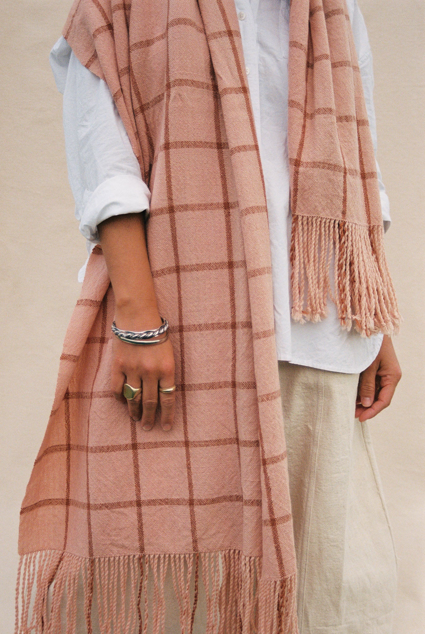 Grid Wrap in Aged Brick